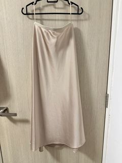 (Category: ) located in . Submitted by chloe654321 (Listing ID 1392644139, Image 1). Description: .