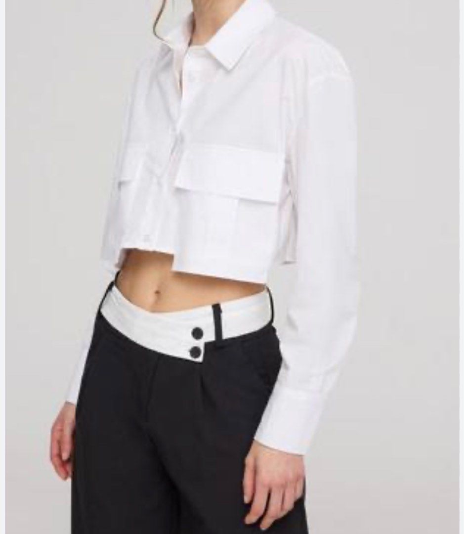 White Cropped Longsleeves (Category: Longsleeves) located in Calamba. Submitted by _mrp_ (Listing ID 1392539103, Image 1). Description: never got to use it. tag says Zara but I doubt it is. can fit small-large.
