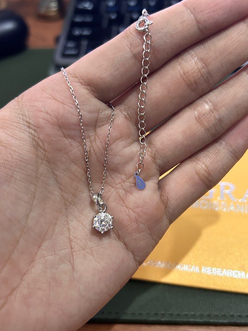 1ct Moissanite 6 claw round (Category: Necklaces) located in Binan City. Submitted by bellashops (Listing ID 1392850619, Image 1). Description: 1ct moissanite 6 claw round Comes with certificate Necklace is vermeil - 16-18 inches.