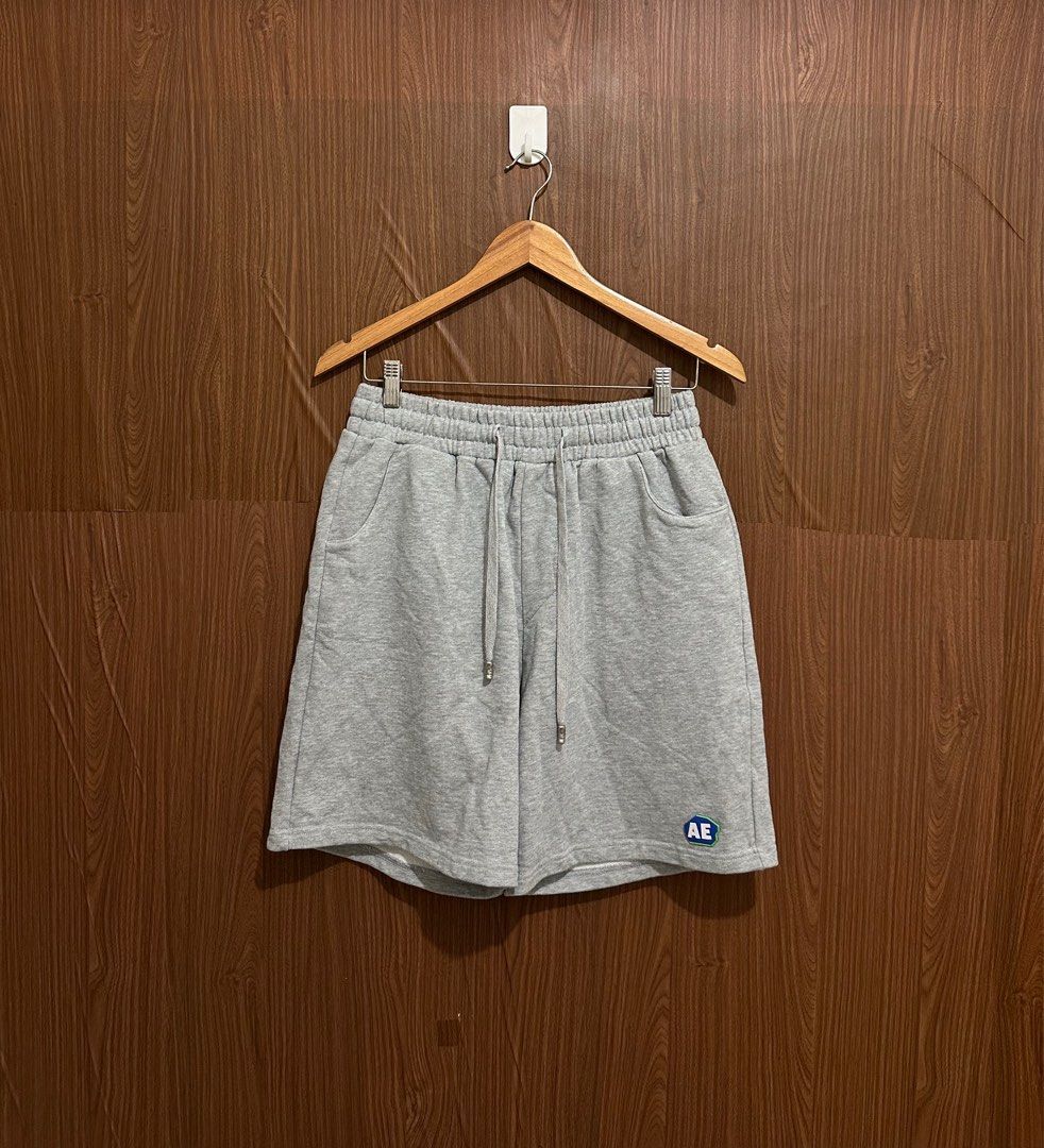 Ader Error Sweatshorts waistline fits 30-32 (Category: Shorts) located in Los Banos. Submitted by streetwear.collections (Listing ID 1392810748, Image 1). Description: Ader Error Sweatshorts waistline fits 30-32 length- 18 inches Good as new Measurements: Waist- 16 inches Inseam- 7 inches Leg opening- 12 inches Front rise- 12.5 inches Thigh- 12 inches Knee- 13 inches Php 1300 Thanks!.