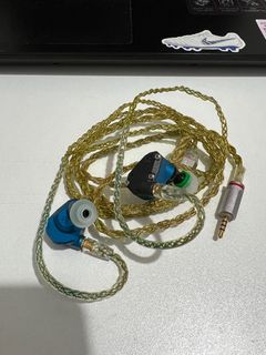 （分類：）位於 。 由 carson_1225 提交（商品編號 1392700228，圖片 1）。簡介： 。