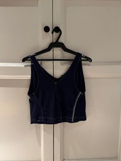 (Category: ) located in . Submitted by mcl.closet (Listing ID 1392840663, Image 1). Description: .