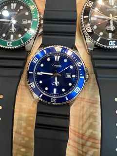 （分類：）位於 。 由 watch_outz 提交（商品編號 1392783895，圖片 1）。簡介： 。