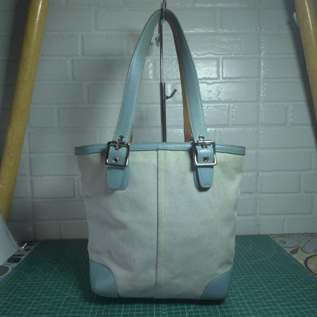 Coach Tote Bag Blue Denim Style (Category: Tote Bags) located in Angeles City. Submitted by haertspreowned (Listing ID 1392712641, Image 3). Description: Preowned Vintage Coach Bag Tote Light Denim Style Accepts Layaway and Bundle discounts..