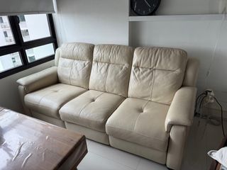 (Category: ) located in . Submitted by esmwei (Listing ID 1392693140, Image 1). Description: .
