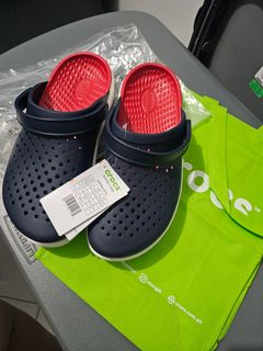 (Category: ) located in . Submitted by cali_preloved (Listing ID 1392810576, Image 1). Description: .