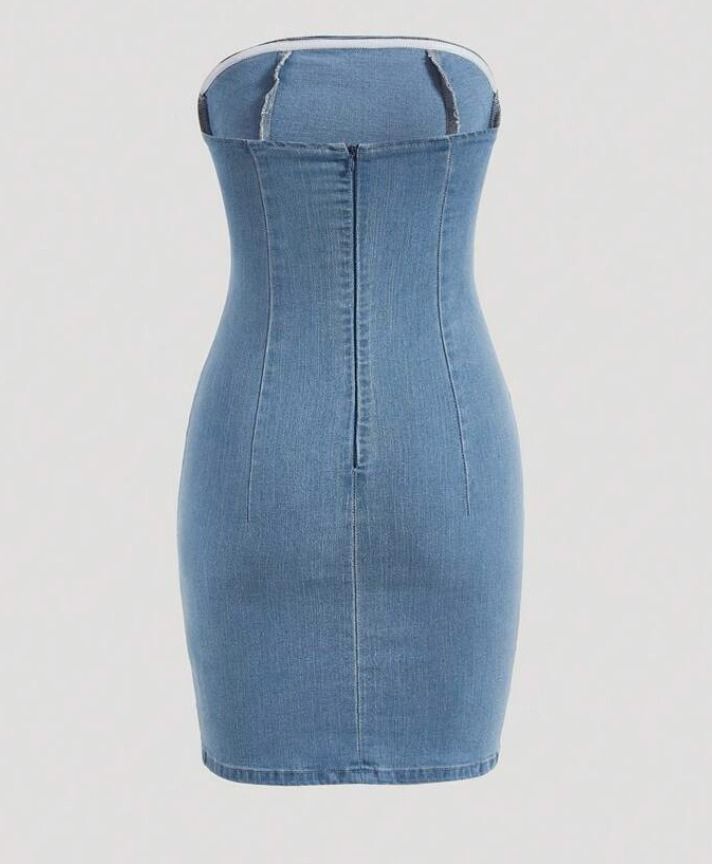 Denim Tube Dress (Category: Dresses) located in Manila. Submitted by girlwholoveaclothes (Listing ID 1392794092, Image 3). Description: -SIZE SMALL ( Used once because the size is big on me, not busty) -Model Height: 4”11, Model Waist: 22 -Zippered Back and Has hook to secure - Has Tube Support so it won’t go down easily -Dress length until almost my knee - Color may differ because of the lighting -Better to iron it before wearing it - Stretchabl