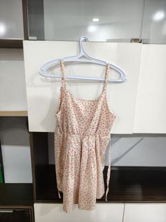 (Category: ) located in . Submitted by junjielim0521 (Listing ID 1392804120, Image 1). Description: .