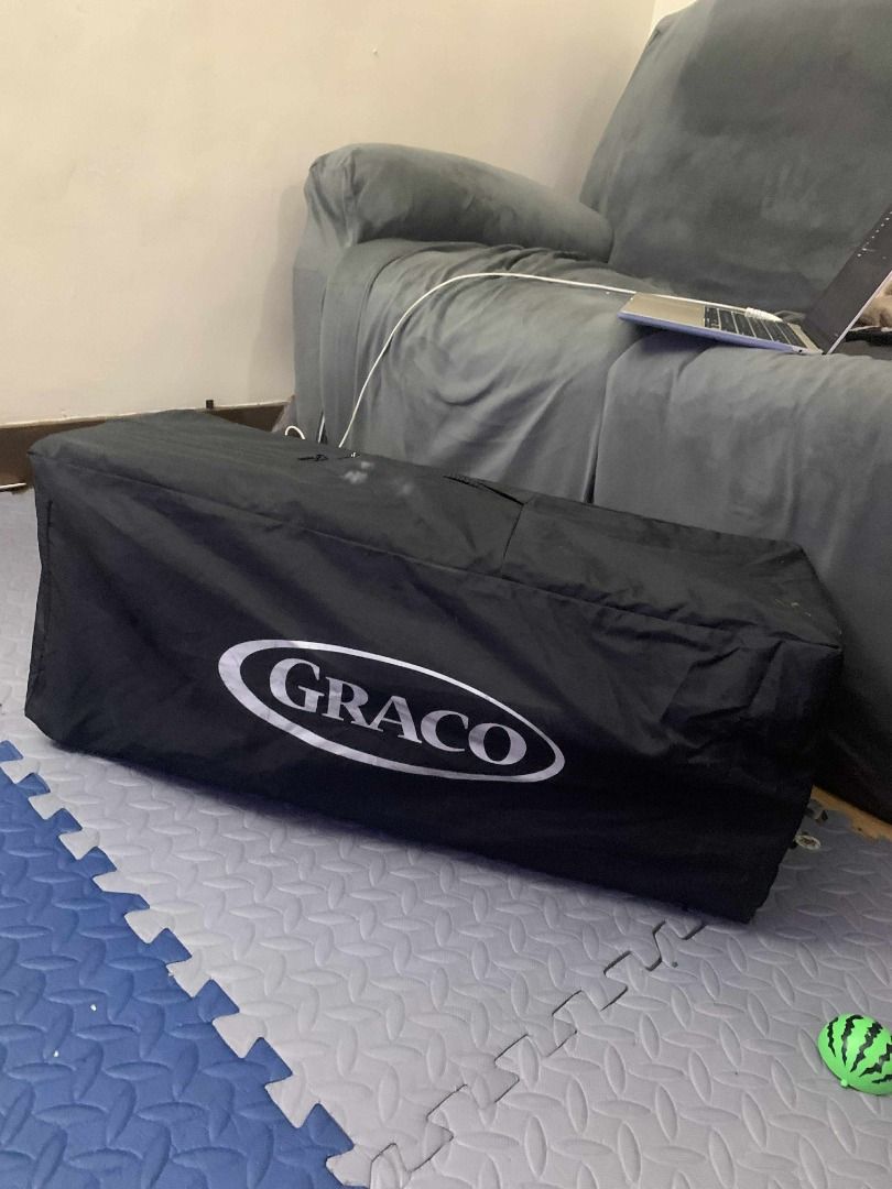 Graco Baby Crib (Category: Cots & Cribs) located in Taguig. Submitted by andrenalin (Listing ID 1392780997, Image 2). Description: Can deliver via lalamove.