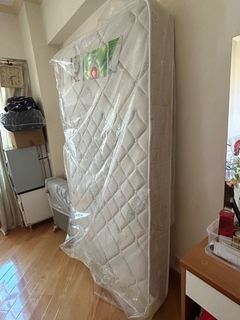 （分類：）位於 。 由 hapseller 提交（商品編號 1392702905，圖片 1）。簡介： 。