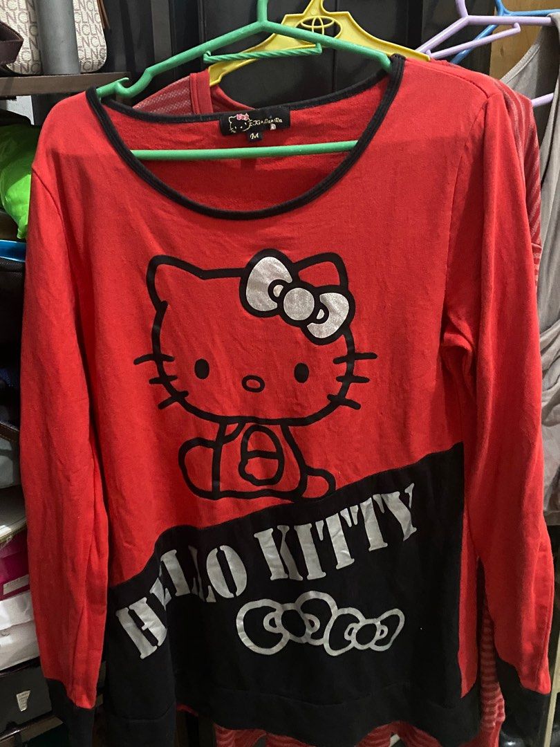 Hello Kitty Longsleeves (Category: Longsleeves) located in Marikina City. Submitted by bebeplumm (Listing ID 1392791486, Image 1). Description: I think its a legitimate hello kitty brand no issues its so nice in person dm for more details Medium size.
