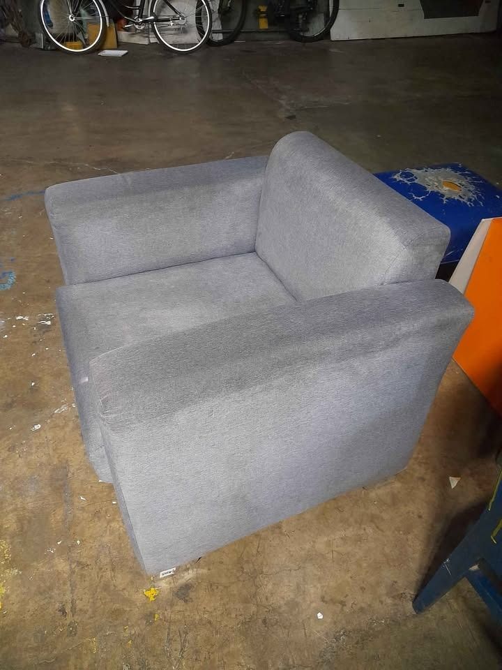 HOME SEATS Gray Single Sofa Chair Seat (Category: Chairs) located in Pasay City. Submitted by enrico_appliances (Listing ID 1392776500, Image 2). Description: -Approx. Meas.: H 28" x L 32" x W 28" (inches) -Use: For single (sizing) -Color: Gray -Features soft cushion padding, double arm rest sides NOTE: Please expect slight dust marks, paint chips on some portions of the seat. Actual photos are posted for buyer's reference..