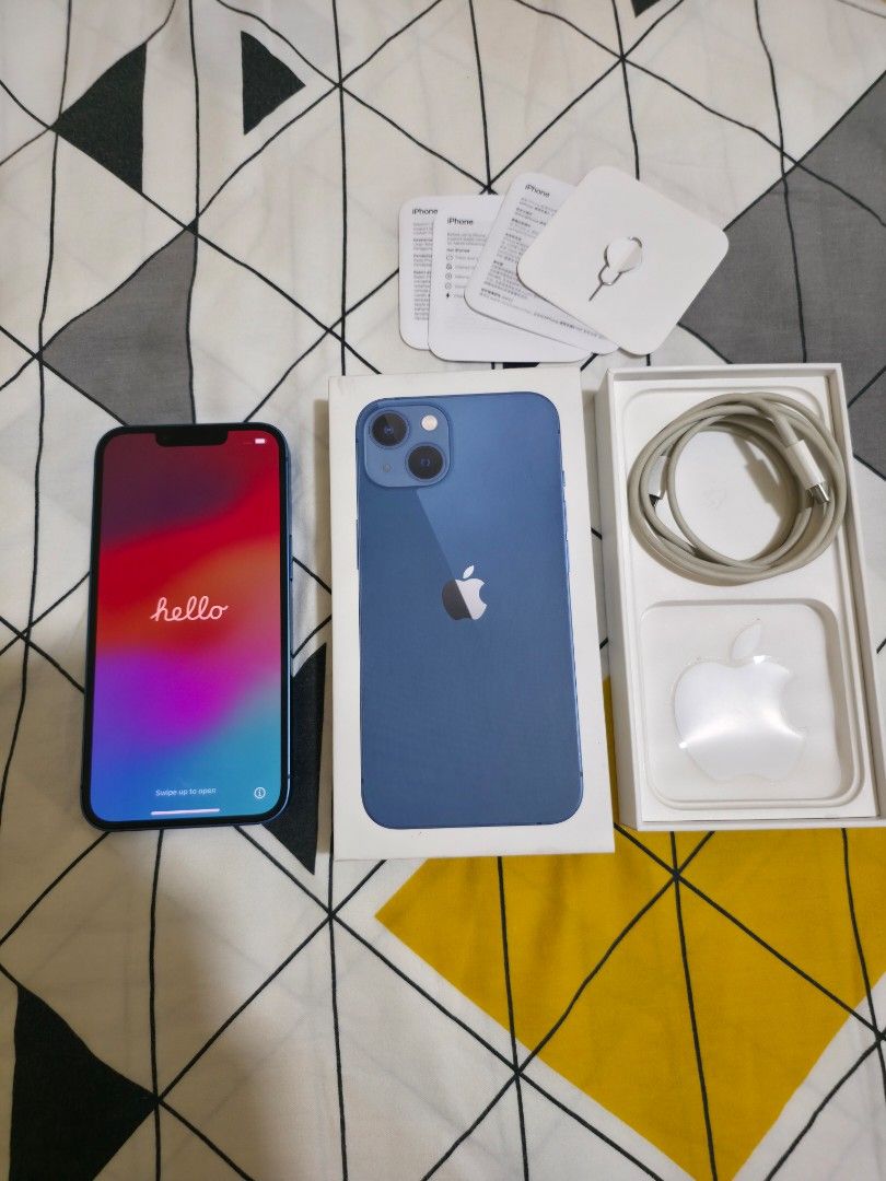 Iphone 13 128gb Slightly Used Sierra Blue (Category: iPhone 13 Series) located in Manila. Submitted by APPLEGOALS (Listing ID 1392797591, Image 1). Description: For sale iPhone 13 128gb Slightly Used open for meet up pick up or lalamove 📌128gb 📌90% battery health 📌no icloud issue 📌no history of repair 📌no sim restrictions 📌factory unlocked Mininal issue: slight dents left side near volume button Inclusions 📌Original cable from unit 📌5 fre