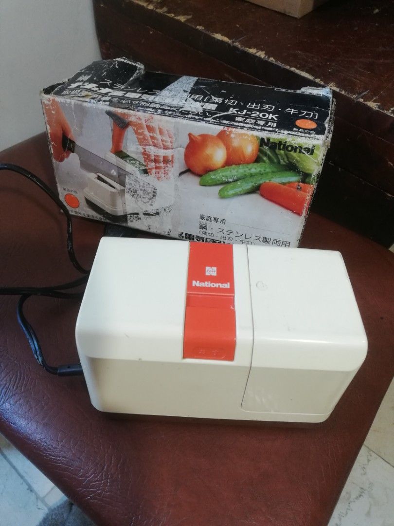 Kj20 national knife sharpener, 110volts (Category: Knives & Chopping Boards) located in Paranaque City. Submitted by 4thestate.surplusan (Listing ID 1392712293, Image 1). Description: Vintage national electric knife sharpener.