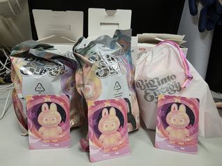 （分類：）位於 。 由 wallki1213 提交（商品編號 1392818112，圖片 1）。簡介： 。