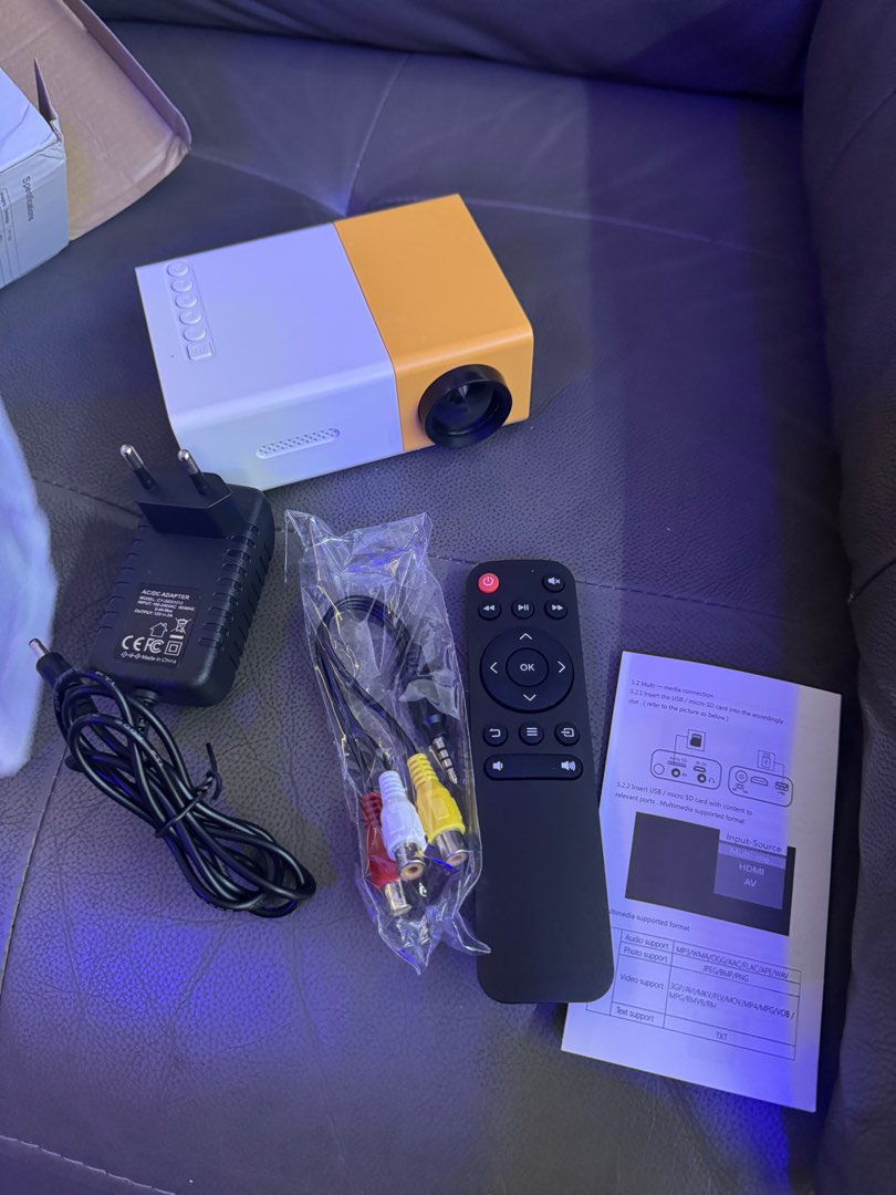 LED Projector, TV & Home Appliances, TV & Entertainment, Projectors on ...