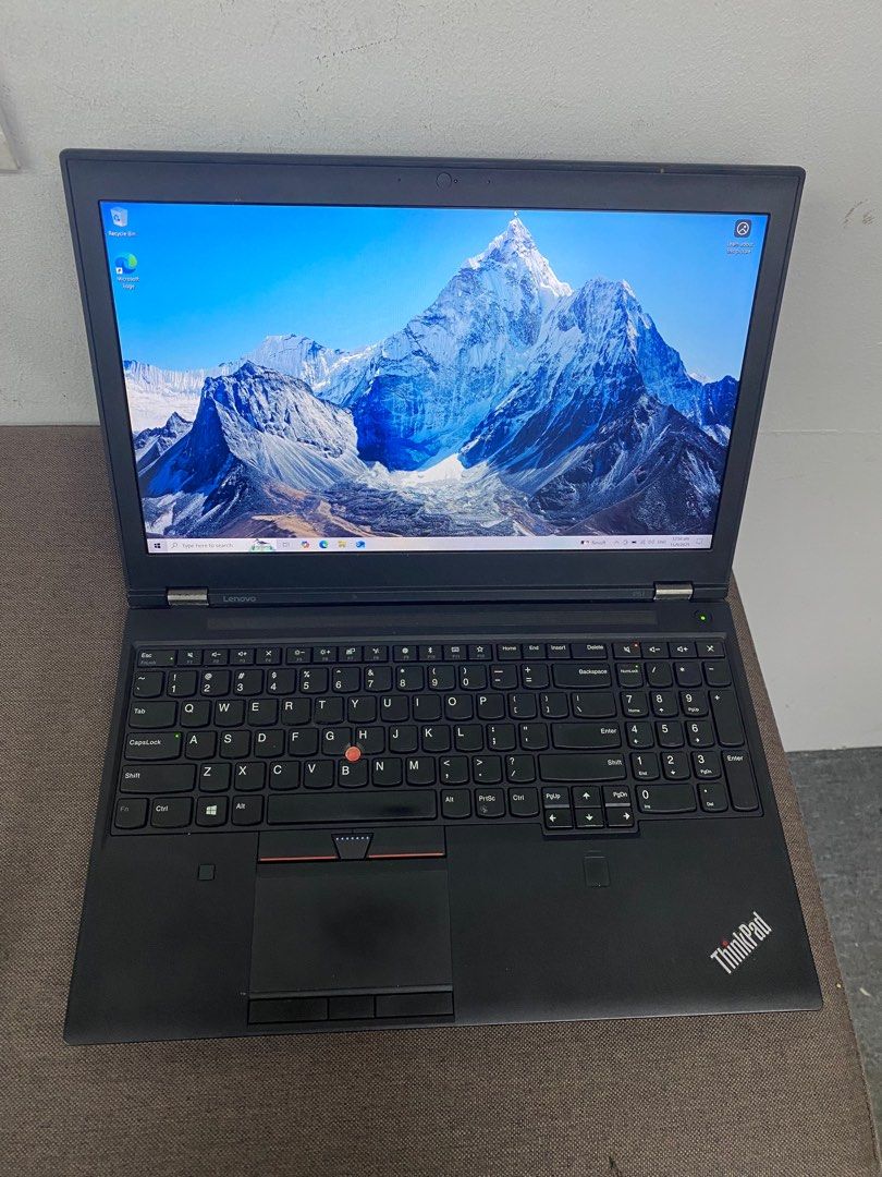 Lenovo laptop P51 mobile workstation i7 7 gen 32gb ram Nvidia Quadro