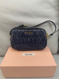 （分類：）位於 。 由 lnstaller43 提交（商品編號 1392804612，圖片 1）。簡介： 。