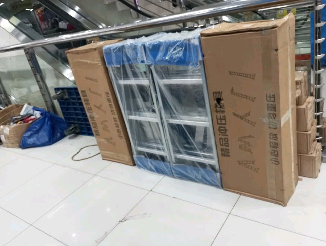 multi purpose ladder (Category: Ladders & Steps) located in Manila. Submitted by asstditems (Listing ID 1392729142, Image 2). Description: 3900 3.7 M LADDER SIZE ：100 CM X 38 CM（FOLDED） 📌GOOD QUALITY Same day delivery via Lalamove Location: Manila Mop: Cod/Gcash payment.