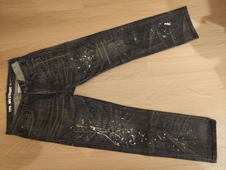 （分類：）位於 。 由 yingkwanho 提交（商品編號 1392835281，圖片 1）。簡介： 。