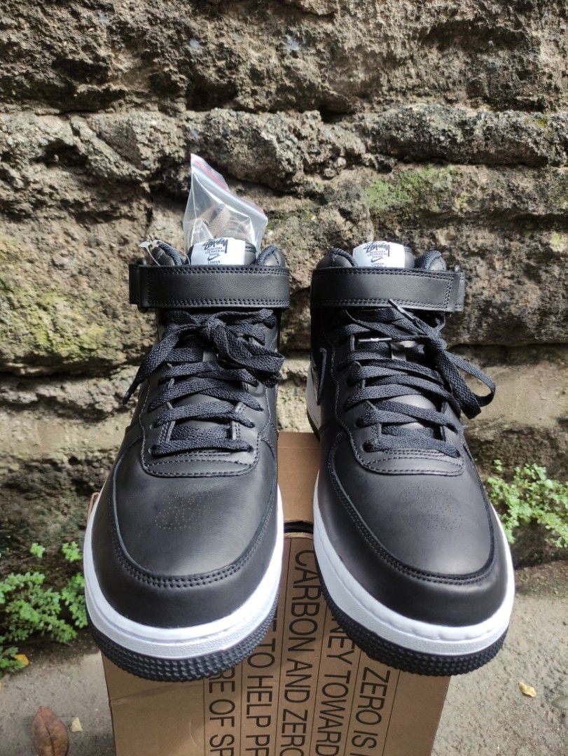 Nike x stussy airforce 1 mid (Category: Sneakers) located in Bulacan. Submitted by randomotits (Listing ID 1392794395, Image 2). Description: brandnew (fitted only) no box (i can provide rep box) size 9.5 comes with extra lace.