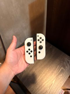 (Category: ) located in . Submitted by seungwand (Listing ID 1392685152, Image 1). Description: .