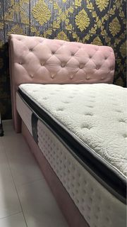 (Category: ) located in . Submitted by jasxzz (Listing ID 1392838250, Image 1). Description: .