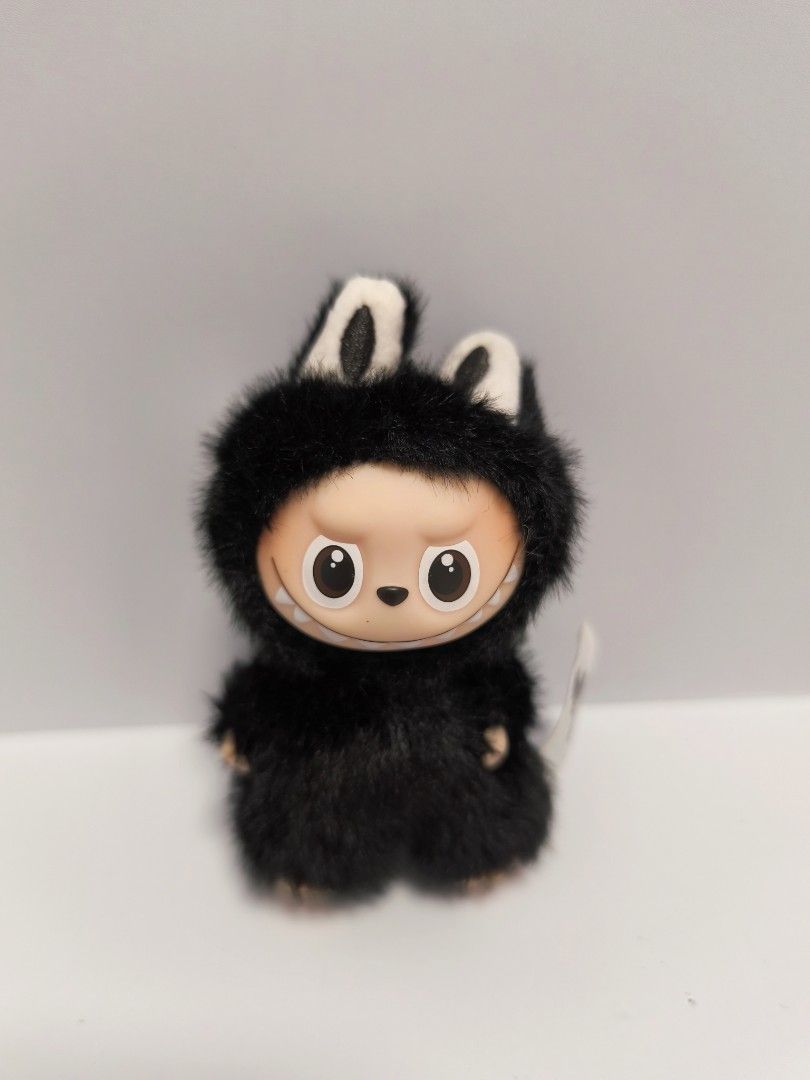 【新品】Labubu 4.0 Pin for Love 【R】黒 ブラック正規品 Labubu 4.0 Pin for Love [R]正規品 洋服付き