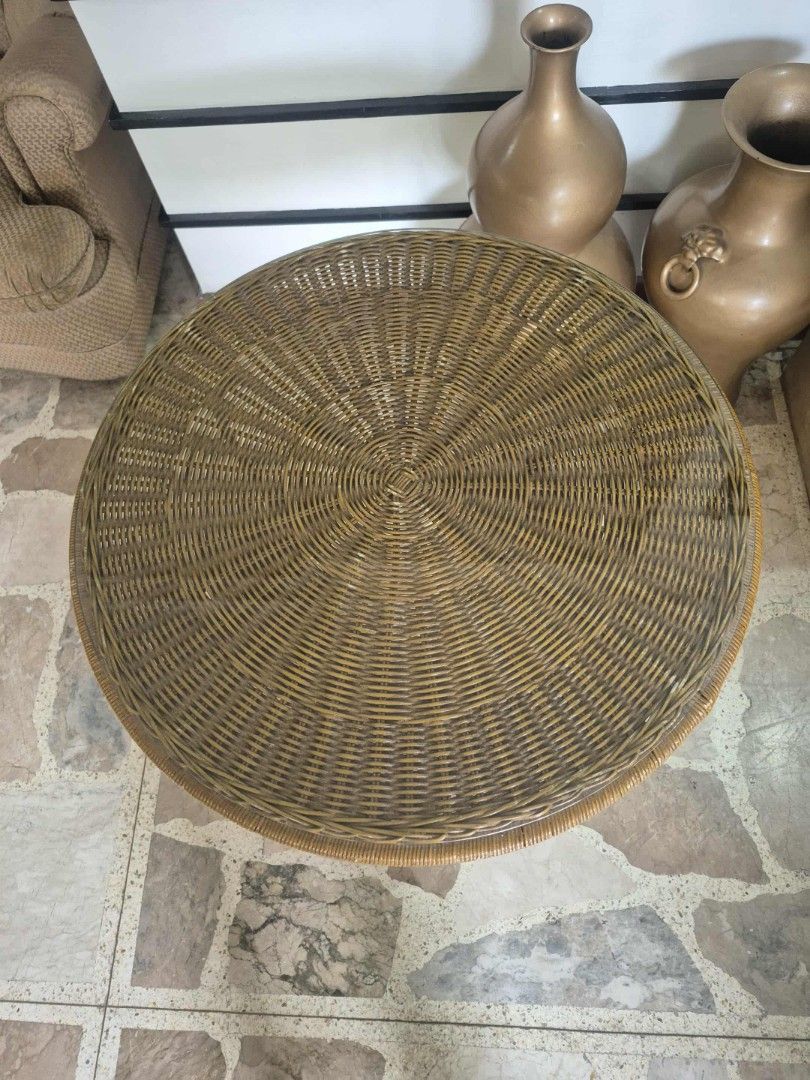 Round Accent / Coffee Table (Wicker Finished) (Category: Tables & Sets) located in Manila. Submitted by gieboy65 (Listing ID 1392790828, Image 3). Description: Wicker Finished Metal Base Glass on Top ( No Chips) Excellent Shape and Condition See Photos for References Location Dona Rosario Hts Subd Sucat Muntinlupa MOP Gcash or cash upon pick up.