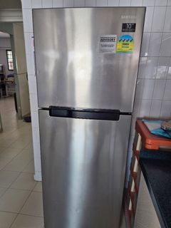 (Category: ) located in . Submitted by weijie19 (Listing ID 1392692699, Image 1). Description: .