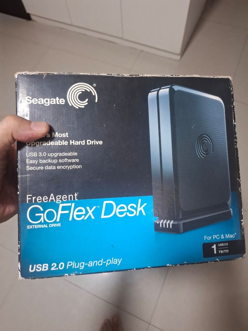 Seagate Goflex hardisk enclosure (Category: Hard Disks & Thumbdrives) located in Valenzuela. Submitted by dongsor1978 (Listing ID 1392685132, Image 1). Description: Please read hardisk enclosure only hardisk removed. meet up meycauayan valenzuela area. selling " As is" what you see is what you get. shipping possible buyer would shoulder shipping cost. slightly negotiable.