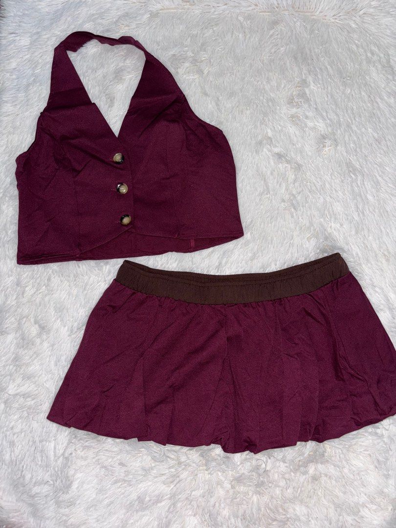 Shein burgundy terno balloon (Category: Sets or Coordinates) located in Quezon City. Submitted by ayebiii___ (Listing ID 1392867102, Image 1). Description: Bnew Large.