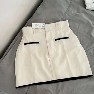 (Kategori: ) berada di . Dikirim oleh almapreloved (ID iklan 1392778753, Gambar 1). Deskripsi: .