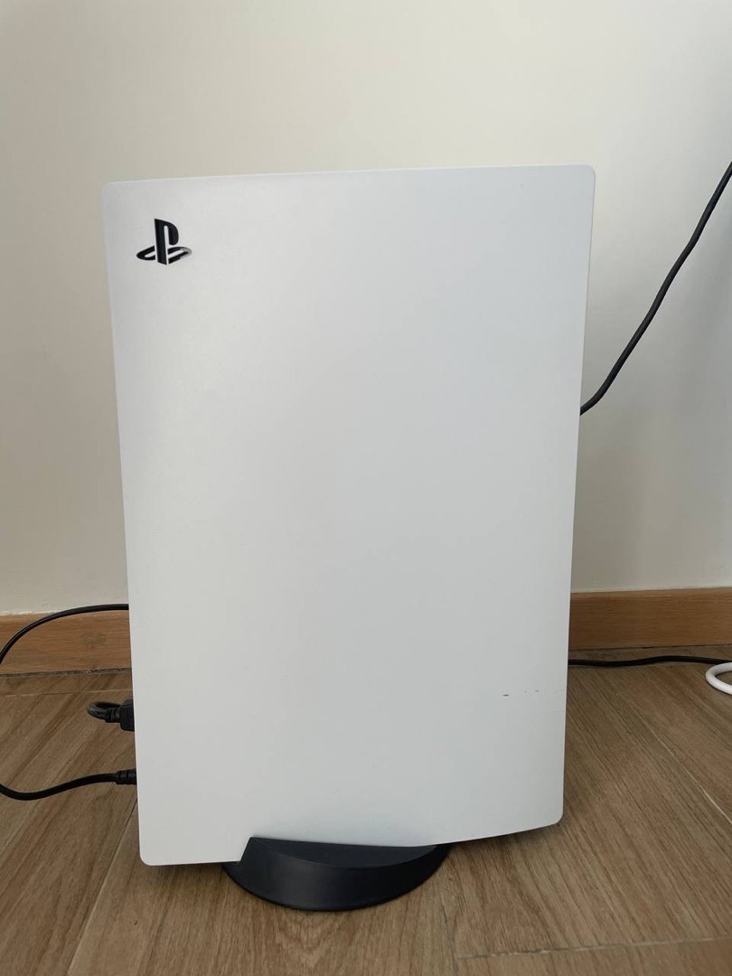 Sony PS5 with Disc reader, 家庭電器, 電視 & 其他娛樂, 藍光及播放器 - Carousell