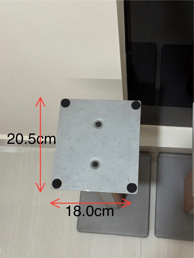 Speaker Stands - Solid Construction63892368175363112