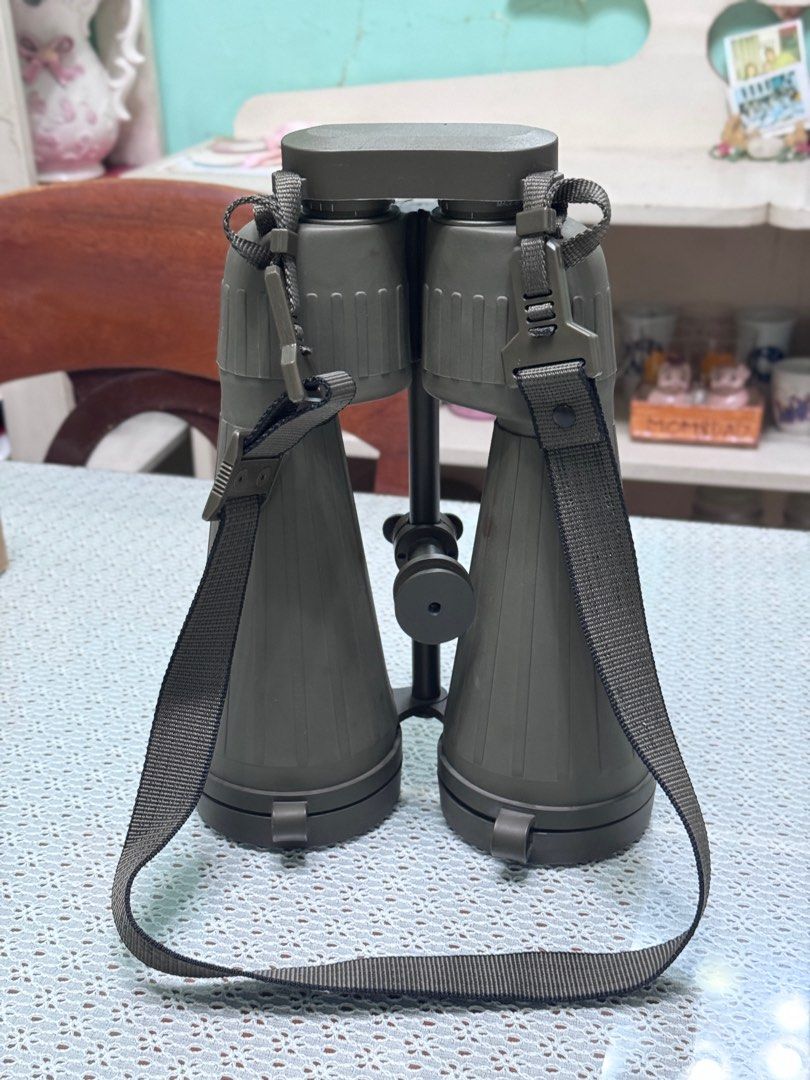 Steiner Military Binocular (15x80) (Category: Everything Else Others) located in Malabon City. Submitted by seeeeysan (Listing ID 1392791596, Image 2). Description: Steiner Military Binoculars (15x80) original price : 170k ▪️negotiable price ▪️freebie compass .