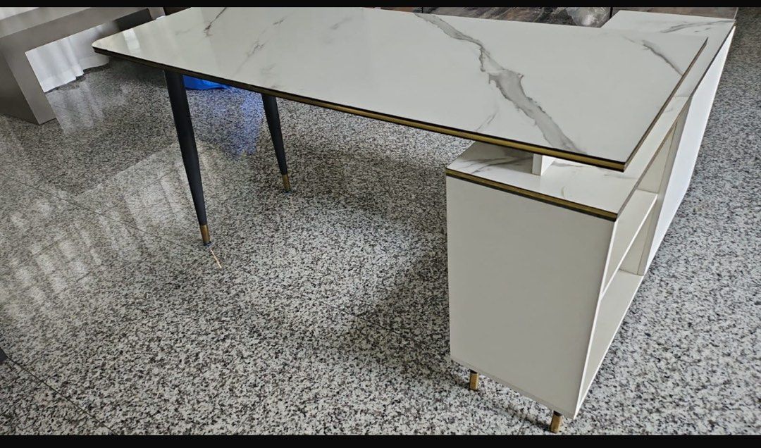 Study Table (Category: Tables & Sets) located in Singapore. Submitted by tsk2007 (Listing ID 1392723854, Image 1). Description: 1.4 x 55 cm Side return 1.1m x 30cm White with gold trimming .