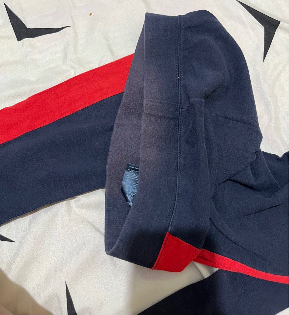 Tommy Hilfiger Leggings (Category: Activewear) located in Baguio. Submitted by arkay_13 (Listing ID 1392837724, Image 3). Description: .