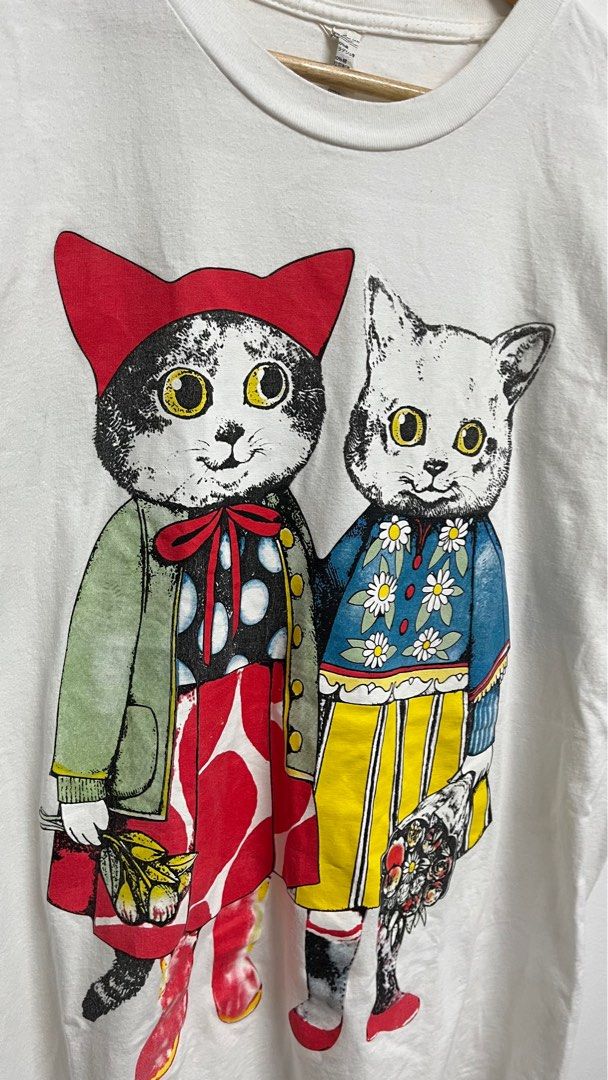 TSHIRT KUCING (Category: Tshirts & Polo Shirts) located in Bedong. Submitted by amarezdeen_891 (Listing ID 1392812601, Image 2). Description: P21 L28.