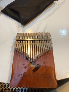 （分類：）位於 。 由 poon5597 提交（商品編號 1392840765，圖片 1）。簡介： 。