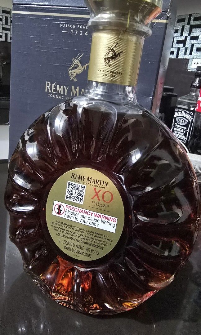 XO cognac remy martin (Category: Beverages) located in Manila. Submitted by lustysmile (Listing ID 1392857805, Image 2). Description: selling XO cognac Remy Martin 1L bnew for only 15k original market price is 18k plus.