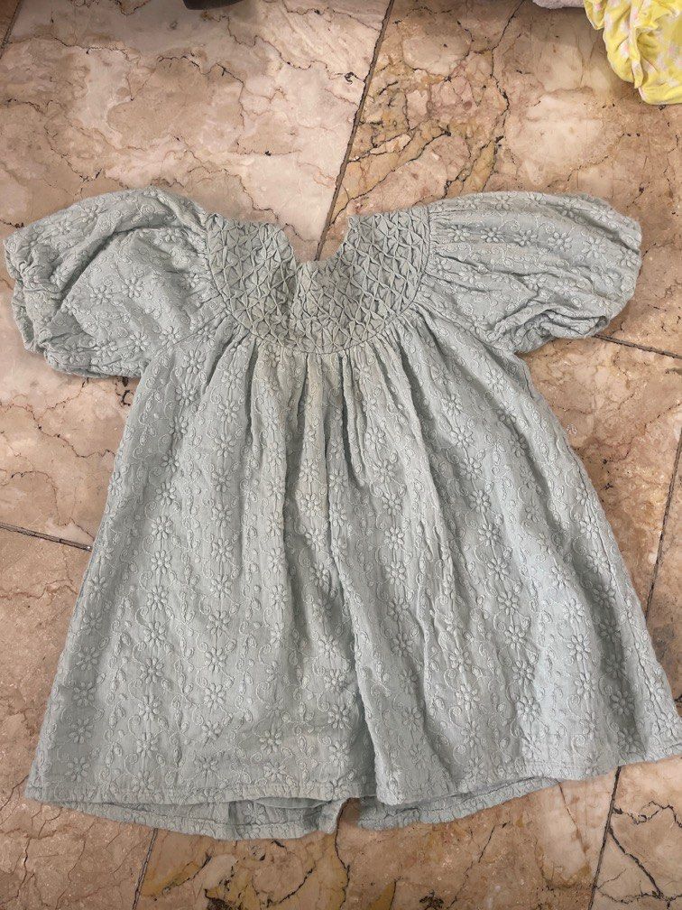 ZARA 12-18M Dress (Category: Babies & Kids Fashion) located in Tagbilaran City. Submitted by lovedbysjc330 (Listing ID 1392740687, Image 2). Description: .