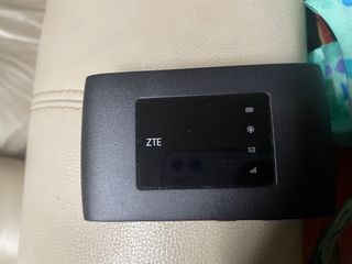 ZTE 無線網絡分享器64185546576770110