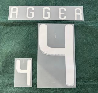 2010年丹麥主場球衣用燙字 4號丹尼爾·艾加 (Daniel Agger) 原裝元年產物非復刻64192085418371110