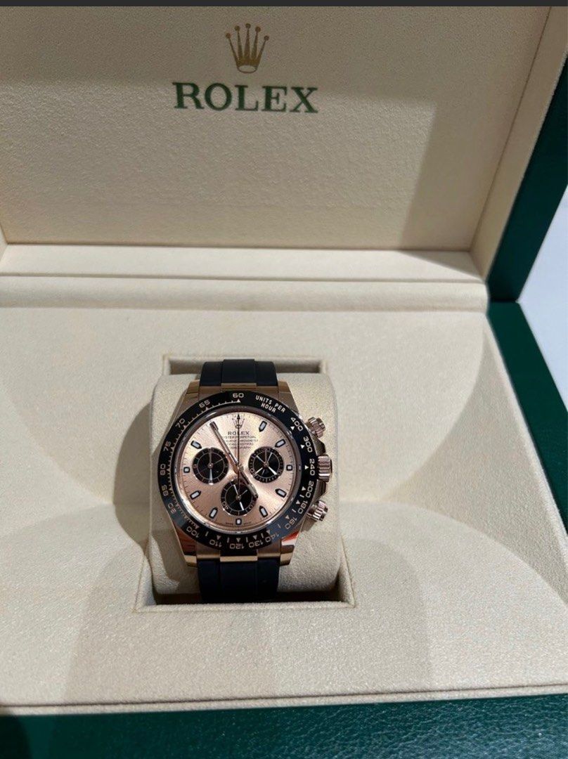 [2020] Rolex Daytona 116515LN- 0018Everose Gold FULL SET (Category: Watches) located in Singapore. Submitted by ihearthermes (Listing ID 1393029840, Image 1). Description: -Complete Set 98% Very good condition Sundust color .