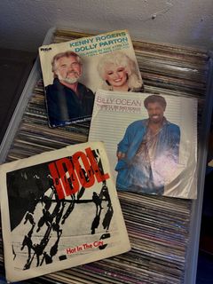 (Category: ) located in . Submitted by pitsrecords (Listing ID 1392977393, Image 1). Description: .
