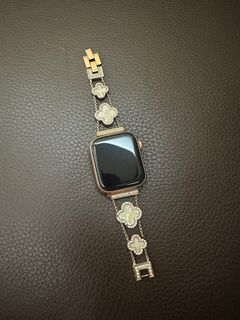 (Category: ) located in . Submitted by ninanailshop (Listing ID 1393042964, Image 1). Description: .