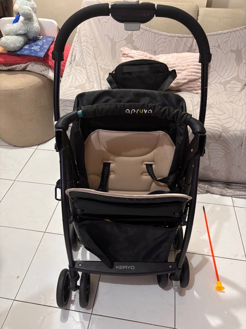 Apruva Stroller selling low!! may bawas pa! (Category: Strollers) located in Paranaque City. Submitted by chelle.gourmet (Listing ID 1392914554, Image 2). Description: selling low apruva stroller. original price 7,800 but i sell it for only 4,000 may bawas pa sa sure buyer!! RFS: need toy upgrade for may 4yrs old. .