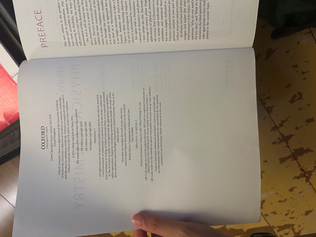 Atkins Physical Chemistry 原文書, 書籍、休閒與玩具, 書本及雜誌, 教科書、參考書在旋轉拍賣