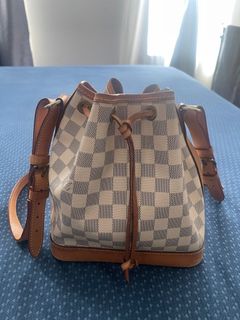 (Category: ) located in . Submitted by secret_bargain (Listing ID 1392962759, Image 1). Description: .